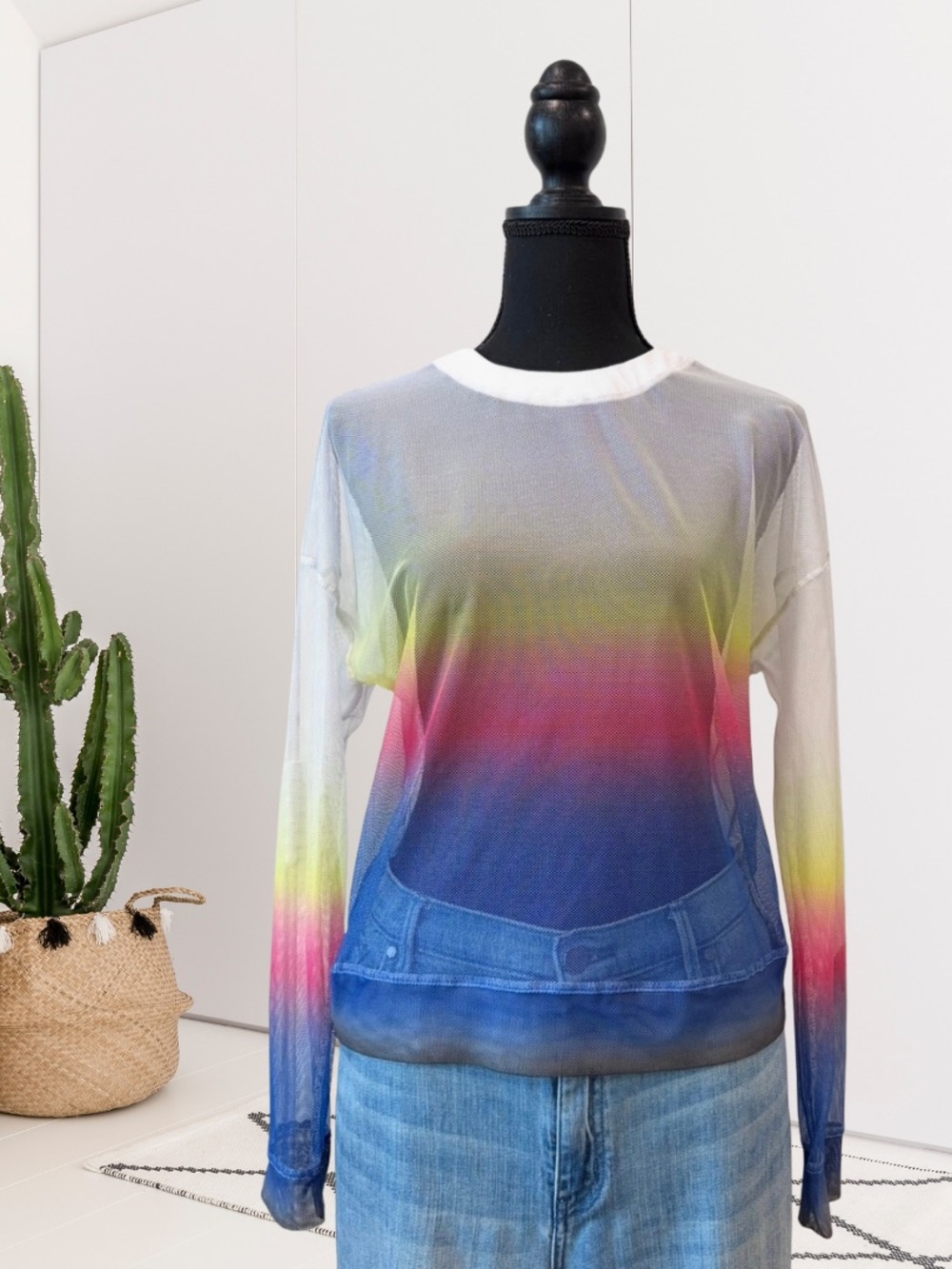 Lucky In Love Neon Light Ombre Mesh Long Sleeve Pullover Top